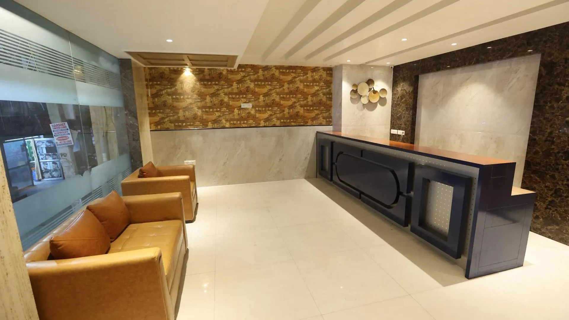 Hotel Elevate Inn - With Complimentary Pickup Or Drop Near Delhi Airport New Delhi