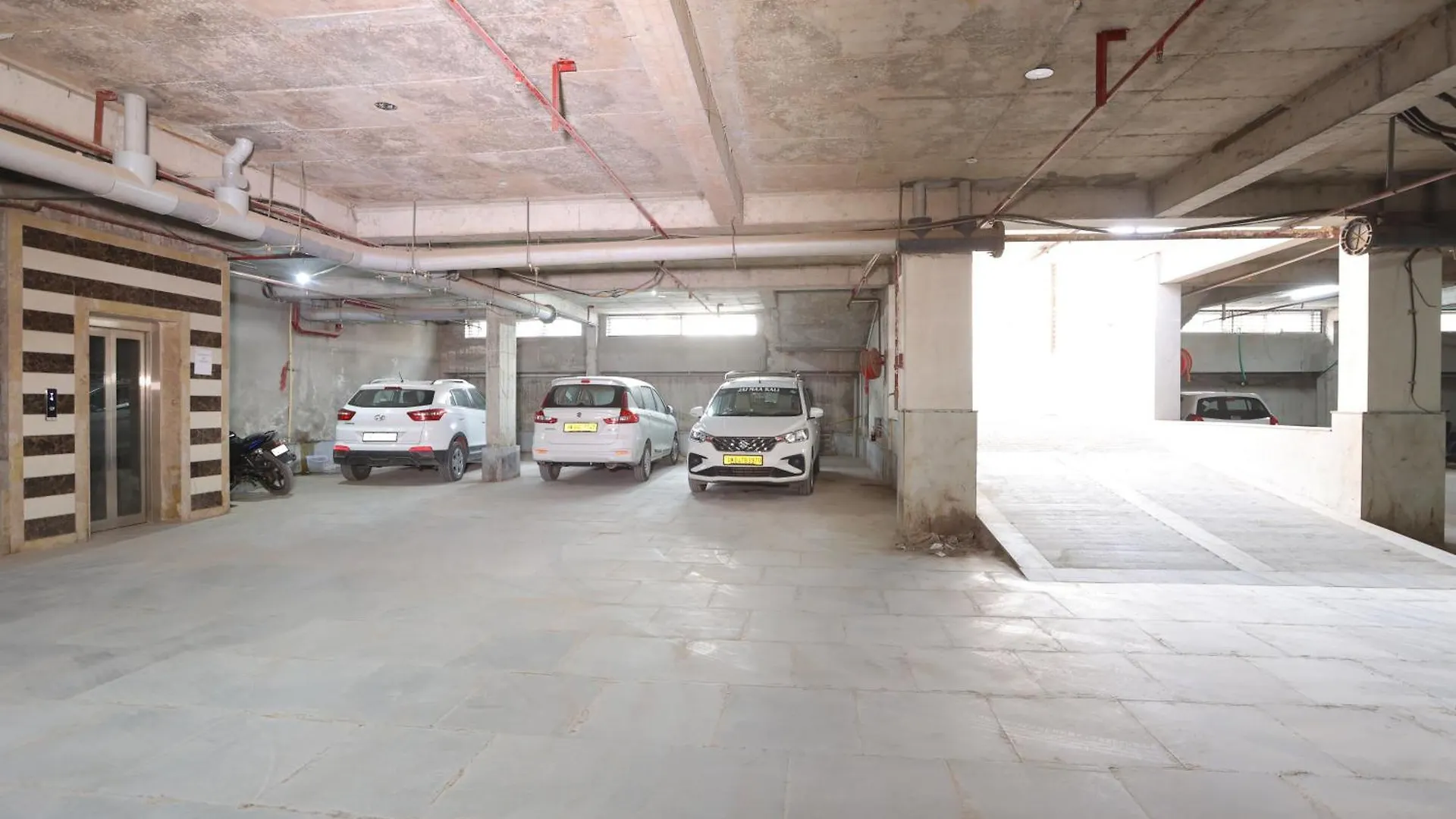 Hotel Elevate Inn - With Complimentary Pickup Or Drop Near Delhi Airport New Delhi Indien